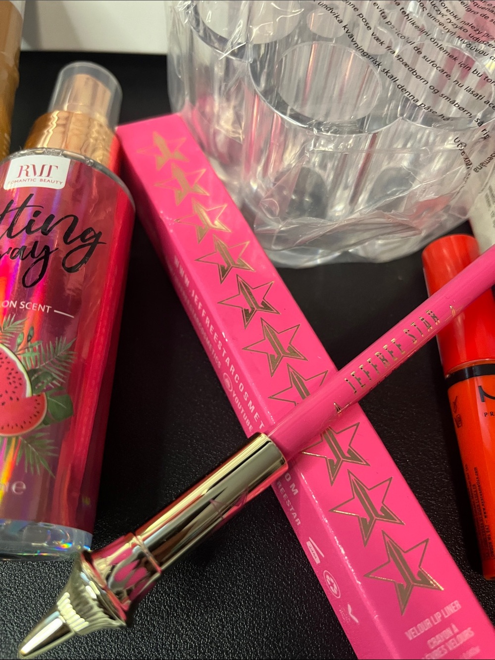 NYX Butter Gloss Orange & Pink Lip Pencil Set - Picture 4 of 5